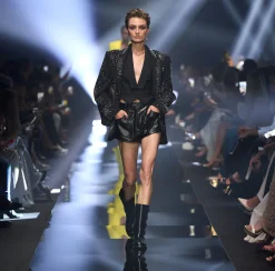 Elisabetta Franchi Giacca In Crepe Con Ricamo Di Strass^ Giacche & Trench