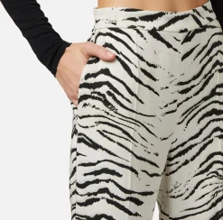 Elisabetta Franchi Pantalone Dritto In Cady Di Viscosa Stampa Animalier^ Pantaloni E Shorts